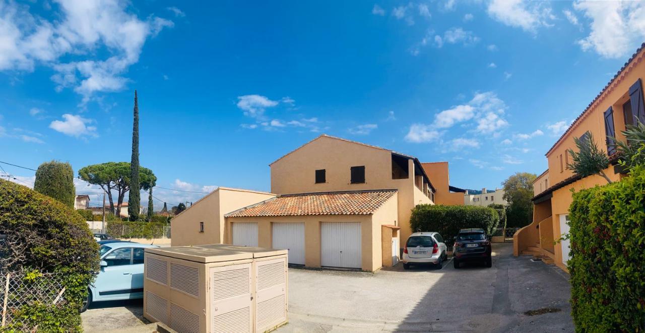 Les Tamaris Apartman Saint-Cyr-sur-Mer Kültér fotó